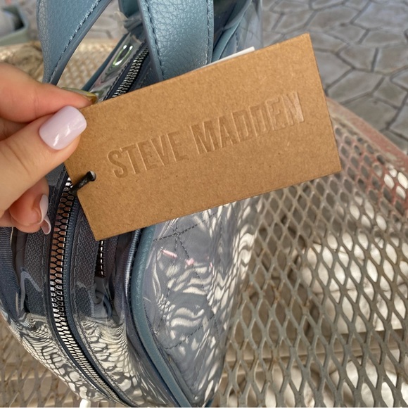 NWT Steve Madden woman's transparent cosmetic bag size medium/ Large - Picture 8 of 9